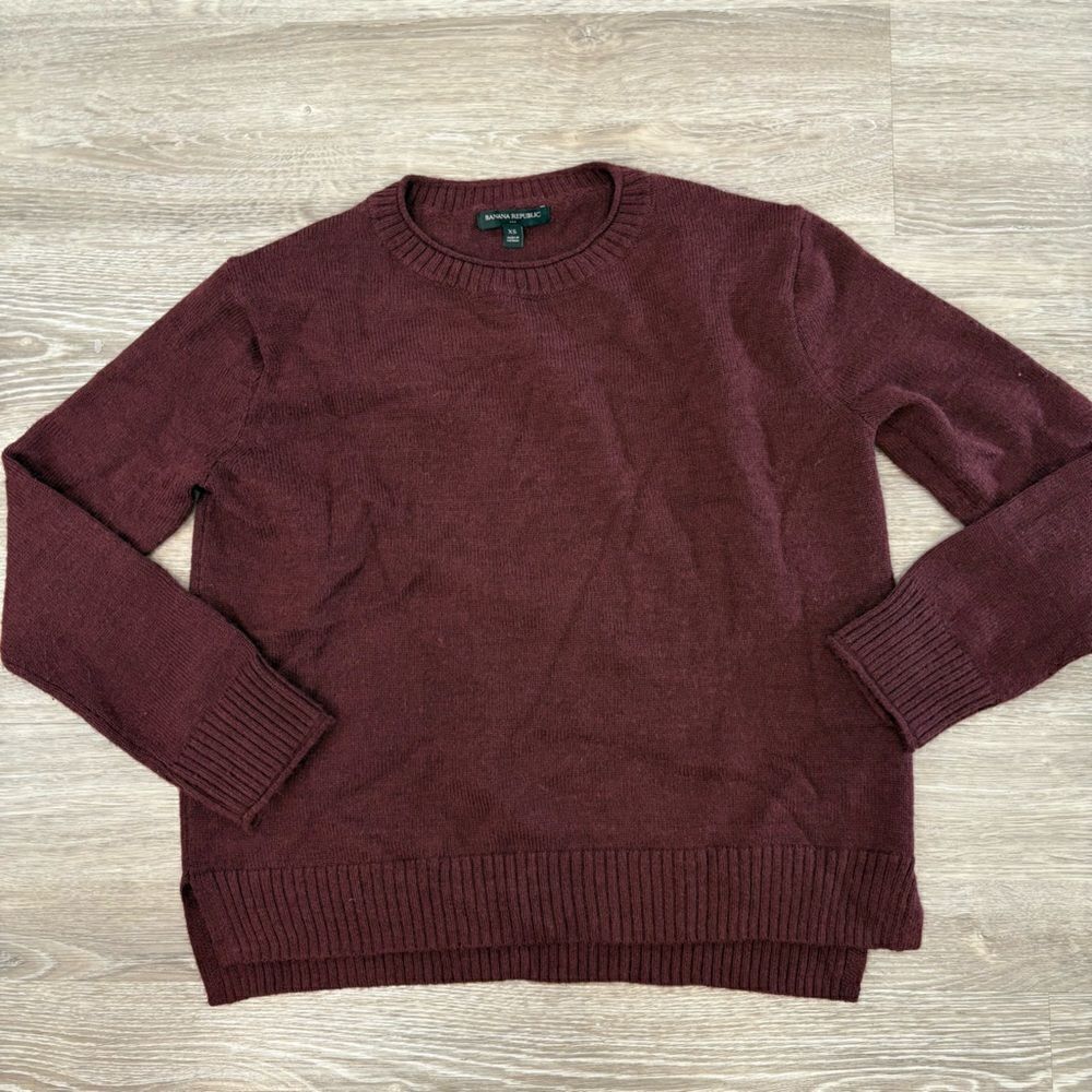 Banana Republic Burgundy Sweater sz XS